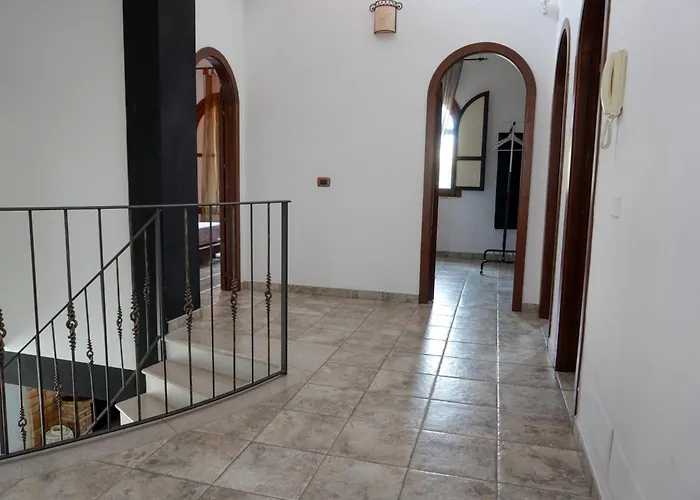 بيت للعطل Domus Sicula بونتا سيكا